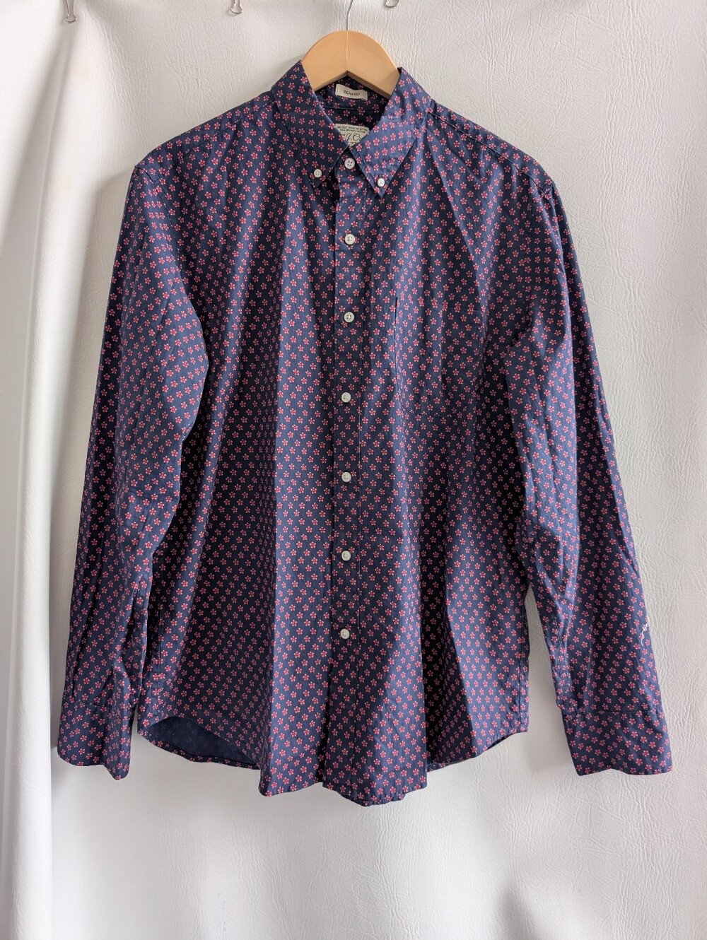 J Crew Reimagined Navy Cotton Classic Button Down Shirt with Pink Micro Floral L